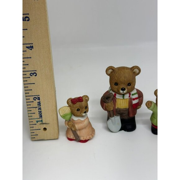 HOMCO Vintage Porcelain Teddy Bear Figurine Set – 3 Country Christmas Bears 2–3" - Picture 4 of 4